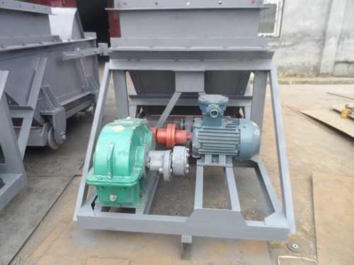 往復式給煤機 往復式給煤機