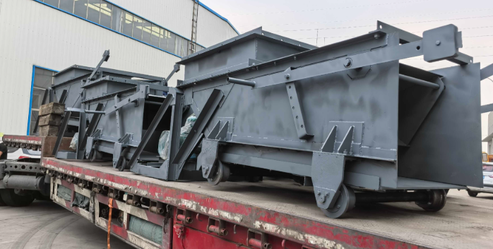 K2往復式給煤機廠區發貨 K2往復式給煤機廠區發貨